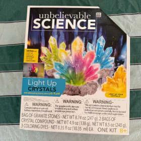 UNBELIEVABLE Science Light up Crystal item