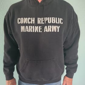 Official CRMA Sweatshirt item