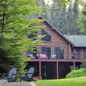 Lake Chippewa (WI) Chalet Stay (Up to 7 Nights) item
