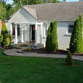 5-Night Stay in Nashville & 2 Tickets to Bluebird Cafe item