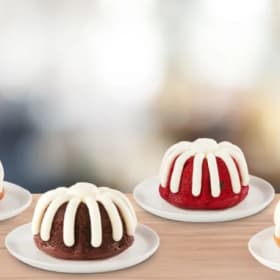 Strawberries & Cream item