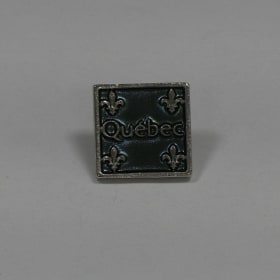 Épinglette carré « Québec » item