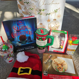 Holly Jolly Christmas item