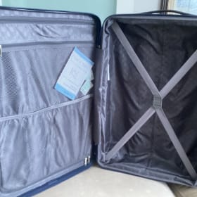 2 Pc. Samsonite Luggage item