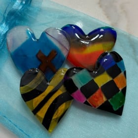 Collaborative Student Work- "Love in His Hands" item