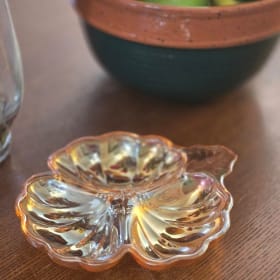 Vintage Marigold Clover Dish in Carnival Glass item