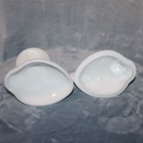 White Milk Glass Rooster Covered Dish / Candy Jar item