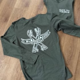 Womens Adult Long Sleeve- Large item
