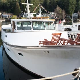 ⛵️ One night on 53’ yacht LYLA (Gig Harbor, WA) item