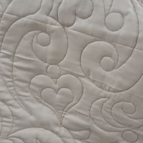 Heart quilt item