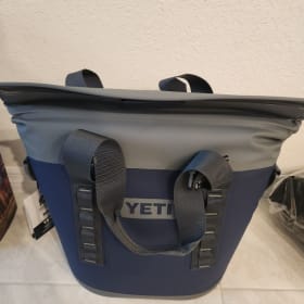 YETI Hopper M30 Tote Soft Cooler item