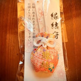 Romantic relationship - Strawberry item