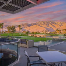 Palm Springs Golf Getaway item