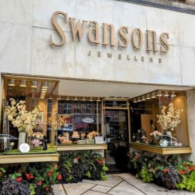 Swansons Jewellers, Stratford item