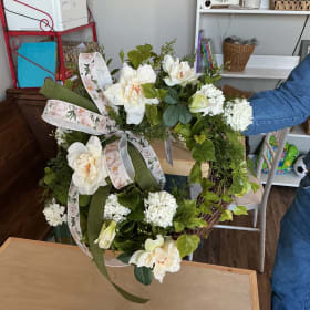 Wreath item