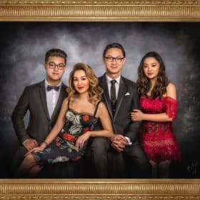 Luxury Portrait Experience by Artage item