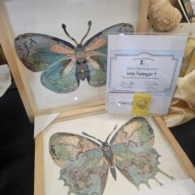 🦋🍷 Art, Wine & Local Dining Experience Package item