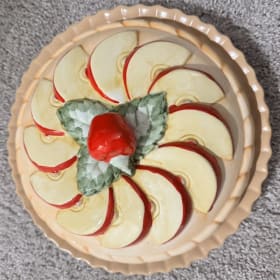 Pie Plate with Ceramic Lid item
