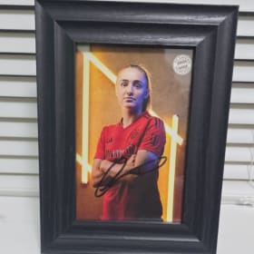 Georgia Stanway Signed Framed Photo (Bayern Munich) 1 of 10 item