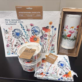 Floral Gift Set item