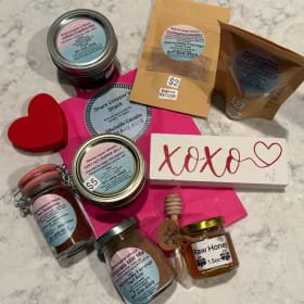 Warm & Cozy Gift Basket item