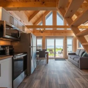 Deux nuitées aux Chalets Nautika item