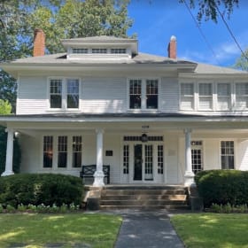 Alabaster Spa - Custom Skin Analysis item