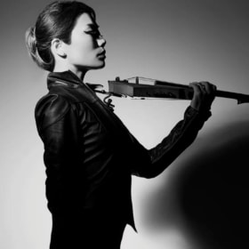 CLASSES-023| 1 HR VIOLIN LESSON W/REIKO NAKANO (VALUE: $115) item
