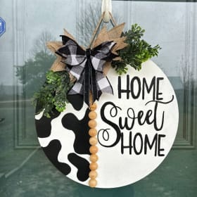Decorative Door Hanger item