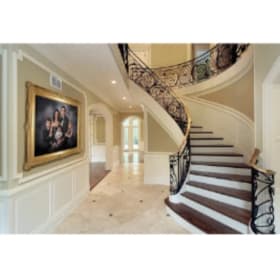 Exclusive Family Portait plus Luxury Hotel Stay in NY or Mia item