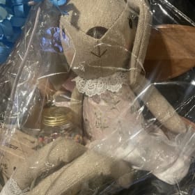 Shorties Candles Gift Basket-Easter item