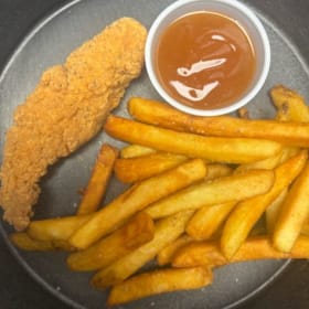 1 Chicken Finger + Side 04/09 item