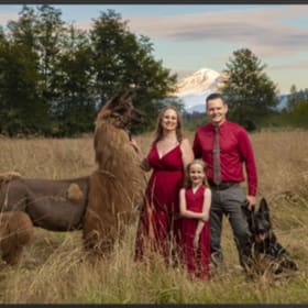 Studio Maison Family Wall Portrait Session item