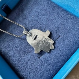 Hamsa Pendant item