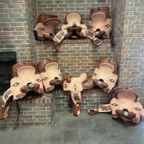 SADDLE SPONSOR item