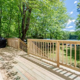 BOSTONET MEMBERS ONLY: NH lake house getaway item