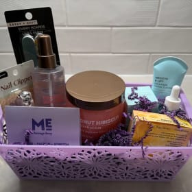 Pamper Me Basket item