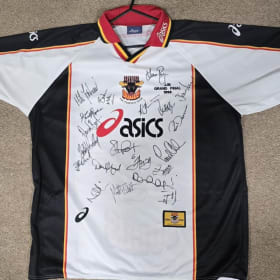 Bradford Bulls 1999 Grand Final - Multi-Signed Shirt item