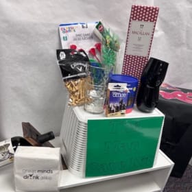 🍻 The Man Cave Kit🍻 item