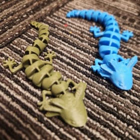 (1) Small Axolotl item