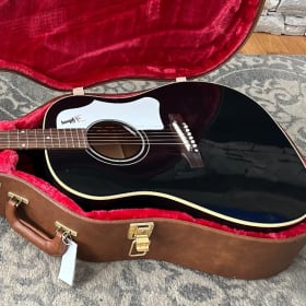 Gibson Guitar Raffle item