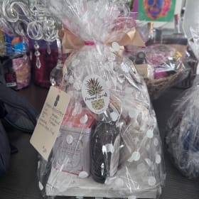 Perennial Accents Gift Basket item