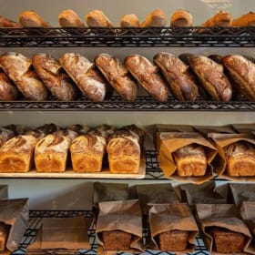 A 4-week (4-loaf) subscription to Starter Bread + jam item