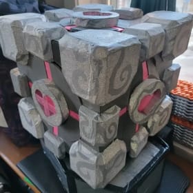 Companion Cube item