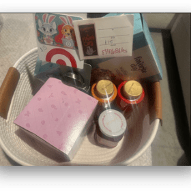 🍦 Ultimate Ice Cream Night Basket item