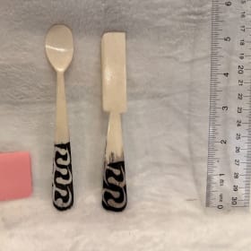 18: Bone Utensils item