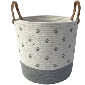 Tote item