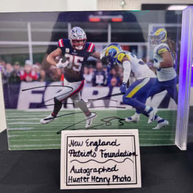 Hunter Henry Autographed Photo item