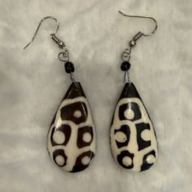 Bone white/black earring (item 52) item