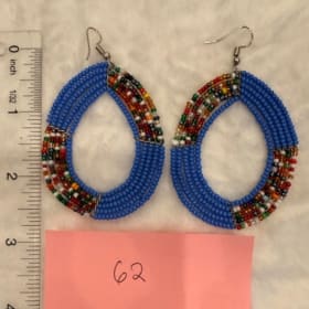Blue beaded elipse earring (Kenya) Item 62 item